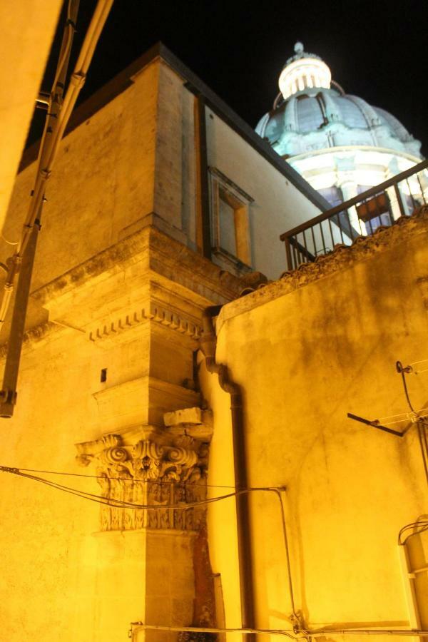 Specula Domus - Ibla Villa Рагуза Екстериор снимка